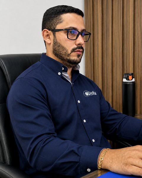 Matheus, sócio responsável pelo departamento pessoal da eDigital Contabilidade